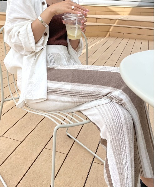 y/m by misato（イムバイミサト）の「リネンタッチランダムストライプパンツ（その他パンツ・レディース・ベージュ/ブラウン・FREE）」の21枚目の写真