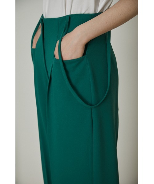 RIM.ARK（リムアーク）の「Washable strap PT（スラックス・レディース・ブラック/グリーン/ライトベージュ・36/38）」の19枚目の写真