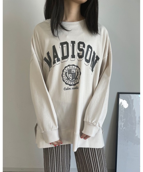 MLI'A（エムリア）の「カレッジロゴスウェットトップス（Tシャツ/カットソー・レディース・アイボリー/ベージュ/グリーン/スミクロ・M）」の21枚目の写真