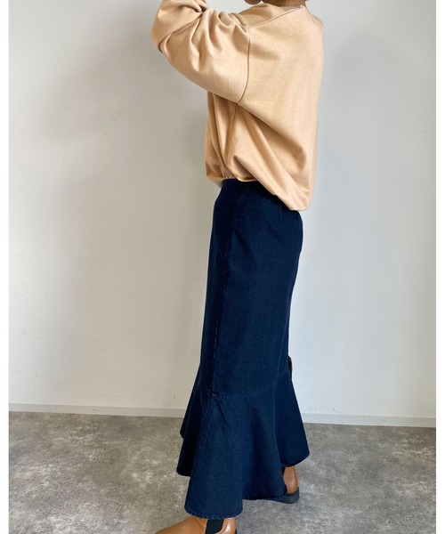 MLI'A（エムリア）の「カレッジロゴスウェットトップス（Tシャツ/カットソー・レディース・アイボリー/ベージュ/グリーン/スミクロ・M）」の10枚目の写真