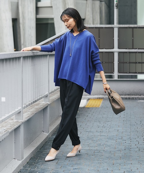 RIVE DROITE（リヴドロワ）の「オンオフ兼用でシーンを選ばず活躍　リラックスジョガーパンツ（その他パンツ・レディース・ブラック/ブラウン/レッド・FREE）」の21枚目の写真