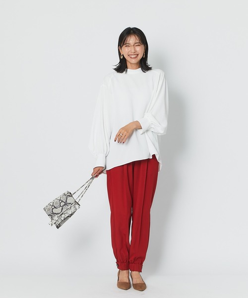 RIVE DROITE（リヴドロワ）の「オンオフ兼用でシーンを選ばず活躍　リラックスジョガーパンツ（その他パンツ・レディース・ブラック/ブラウン/レッド・FREE）」の16枚目の写真