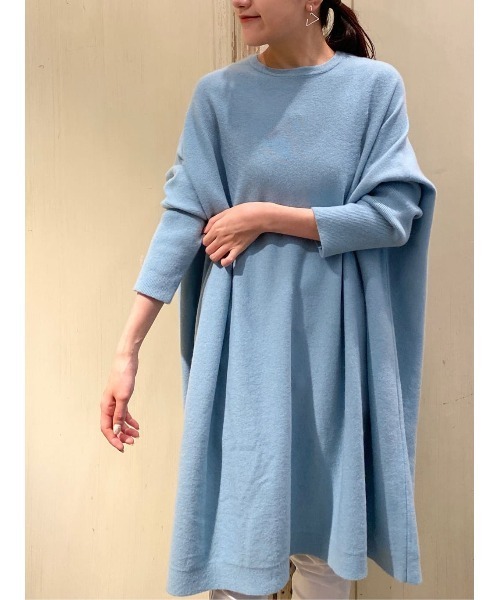 BEARDSLEY（ビアズリー）の「コートの下もさし色で目を惹く　BIGクルーニット（ニット/セーター・レディース・ミント/バイオレット・FREE）」の2枚目の写真