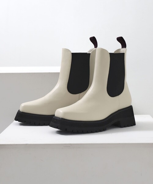 PUBLUX（パブリュクス）の「PUBLUX/パブリュクス 厚底チェルシーブーツ　トラックソールサイドゴアブーツ◇（ブーツ・レディース・ブラック/アイボリー・23cm/23.5cm/24cm/24.5cm）」の3枚目の写真
