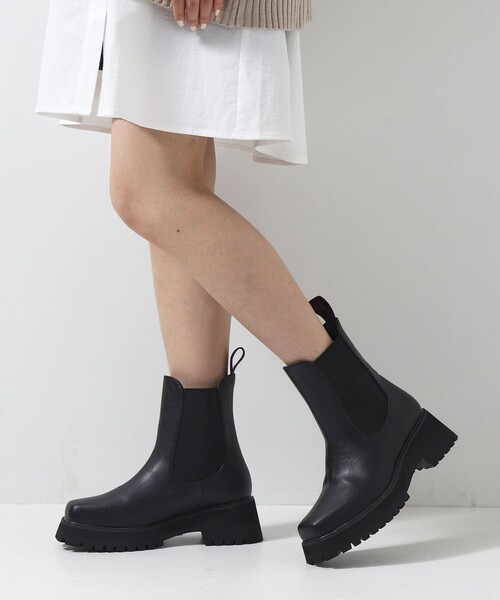 PUBLUX（パブリュクス）の「PUBLUX/パブリュクス 厚底チェルシーブーツ　トラックソールサイドゴアブーツ◇（ブーツ・レディース・ブラック/アイボリー・23cm/23.5cm/24cm/24.5cm）」の9枚目の写真