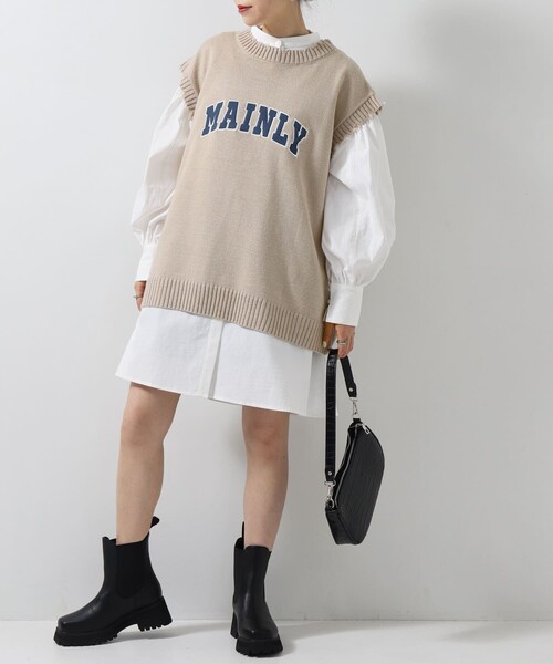 PUBLUX（パブリュクス）の「PUBLUX/パブリュクス 厚底チェルシーブーツ　トラックソールサイドゴアブーツ◇（ブーツ・レディース・ブラック/アイボリー・23cm/23.5cm/24cm/24.5cm）」の11枚目の写真