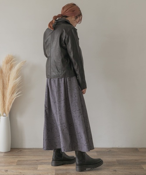 ITEMS URBANRESEARCH(アイテムズ アーバンリサーチ)の「ラムレザーダブルライダースジャケット(ライダースジャケット・レディース・ブラック/モカ・SMALL/MEDIUM)」の8枚目の写真
