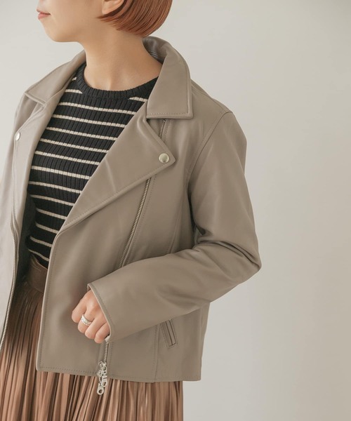 ITEMS URBANRESEARCH(アイテムズ アーバンリサーチ)の「ラムレザーダブルライダースジャケット(ライダースジャケット・レディース・ブラック/モカ・SMALL/MEDIUM)」の7枚目の写真