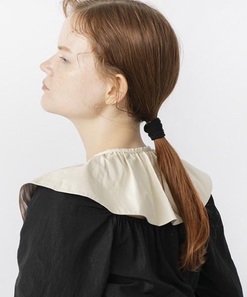 Casselini（キャセリーニ）の「Casselini(キャセリーニ)ギャザーつけ襟（付け襟・レディース・ベージュ/グレー/ブラック/アイボリー・FREE）」の11枚目の写真