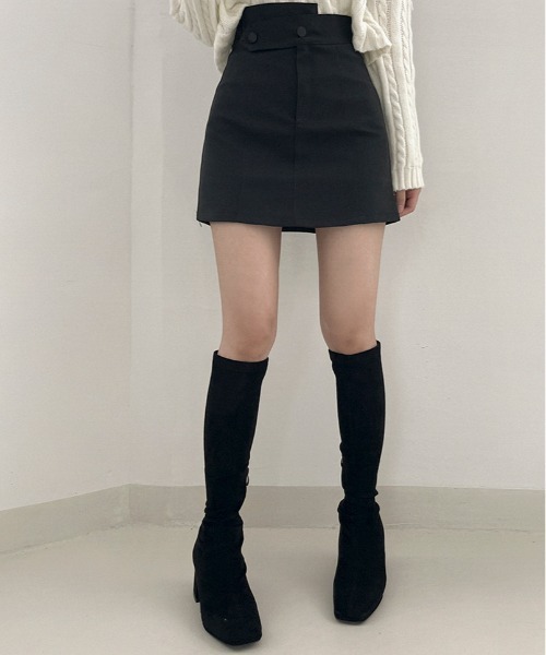 BEIDELLI（ベイデリー）の「[BELLIDE MADE] アンバランスボタンミニスカート（スカート・レディース・ブラック/ブラウン・SMALL/MEDIUM）」の17枚目の写真