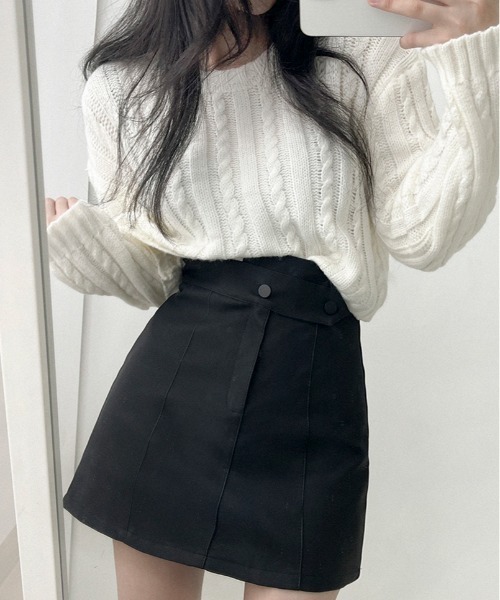 BEIDELLI（ベイデリー）の「[BELLIDE MADE] アンバランスボタンミニスカート（スカート・レディース・ブラック/ブラウン・SMALL/MEDIUM）」の22枚目の写真