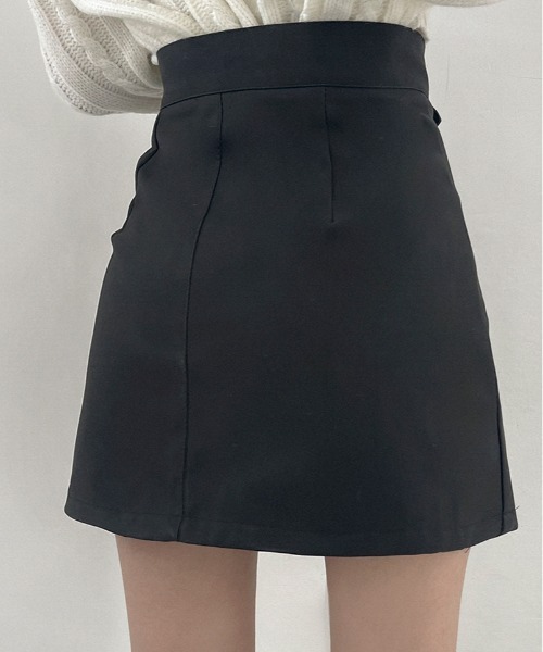 BEIDELLI（ベイデリー）の「[BELLIDE MADE] アンバランスボタンミニスカート（スカート・レディース・ブラック/ブラウン・SMALL/MEDIUM）」の14枚目の写真