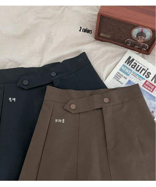 BEIDELLI（ベイデリー）の「[BELLIDE MADE] アンバランスボタンミニスカート（スカート・レディース・ブラック/ブラウン・SMALL/MEDIUM）」の18枚目の写真