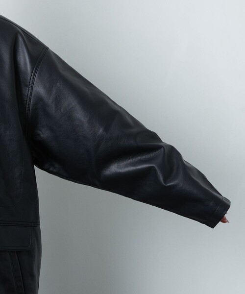 FREAK'S STORE(フリークスストア)の「▽【WEB限定】フェイクレザースタンドカラーブルゾン(ブルゾン・レディース・ブラック/ダークブラウン・フリ-)」の19枚目の写真