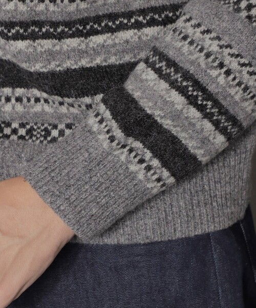 MACKINTOSH LONDON（マッキントッシュ ロンドン）の「5ゲージフェアアイル柄クルーネックニット（ニット/セーター・メンズ・チャコールグレー/ベージュ系その他4・M/L/LL）」の10枚目の写真