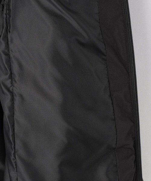 NICOLE white（ニコルホワイト）の「異素材使いショートダウンジャケット（ダウンジャケット/コート・レディース・ライトグレー/ブラック/カーキ・MEDIUM/LARGE）」の15枚目の写真