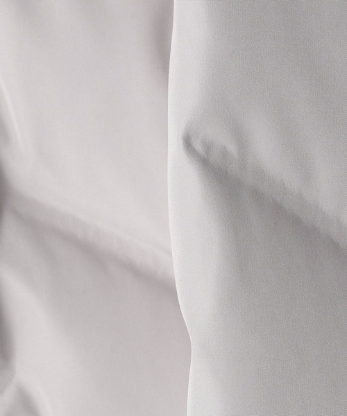 NICOLE white（ニコルホワイト）の「異素材使いショートダウンジャケット（ダウンジャケット/コート・レディース・ライトグレー/ブラック/カーキ・MEDIUM/LARGE）」の17枚目の写真