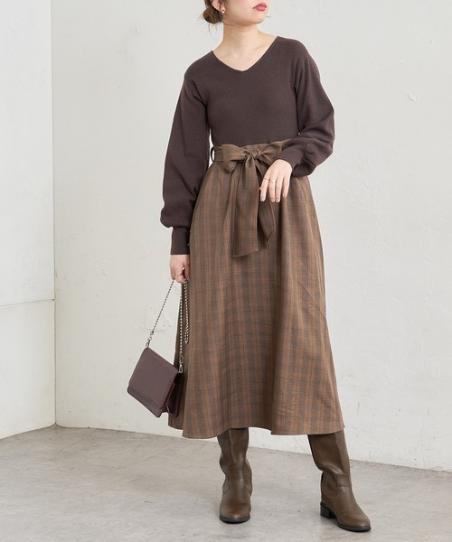 natural couture(ナチュラルクチュール)の「前後2WAYドッキングニットワンピース(ワンピース・レディース・その他1/グレイッシュベージュ/その他2/ブラック・FREE)」の4枚目の写真