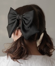 SPINNS（スピンズ）の「サテンリボンヘアクリップ（バレッタ/ヘアクリップ）」