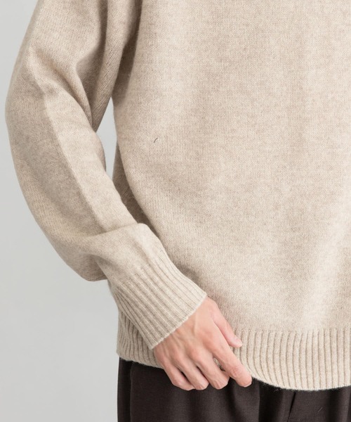 URBAN RESEARCH（アーバンリサーチ）の「ヤクウールタートルネック