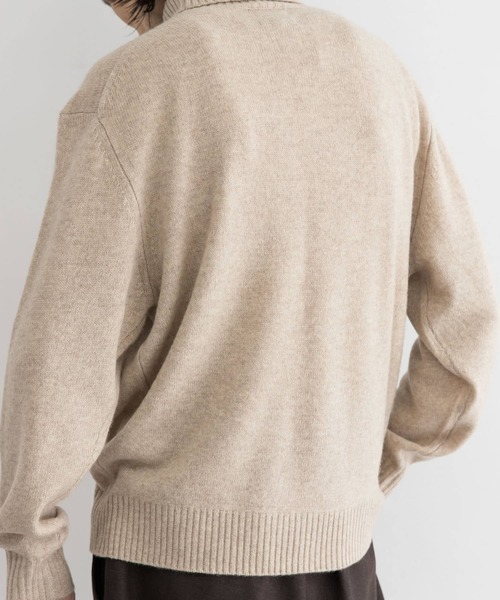 URBAN RESEARCH（アーバンリサーチ）の「ヤクウールタートルネックニット（ニット/セーター・メンズ・ネイビー/ホワイト系その他/グレー系その他/グリーン系その他・MEDIUM/LARGE）」の7枚目の写真