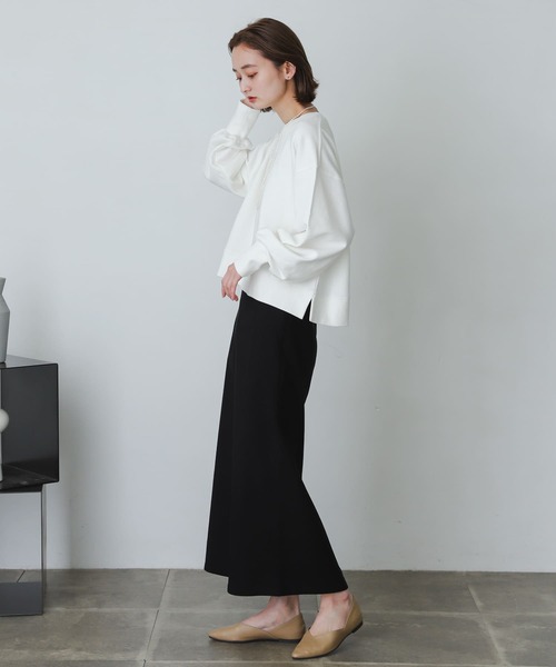 SENSE OF PLACE by URBAN RESEARCH（センスオブプレイスバイアーバンリサーチ）の「ルーズショートスウェットシャツ（スウェット・レディース・オフホワイト/ネイビー/ライトベージュ・ONE）」の4枚目の写真