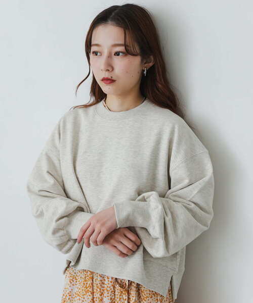 SENSE OF PLACE by URBAN RESEARCH（センスオブプレイスバイアーバンリサーチ）の「ルーズショートスウェットシャツ（スウェット・レディース・オフホワイト/ネイビー/ライトベージュ・ONE）」の11枚目の写真