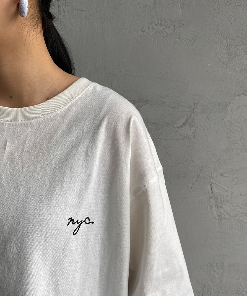 Manhattan Portage（マンハッタンポーテージ）の「[MANHATTAN PORTAGE/マンハッタンポーテージ] 別注 手書き風ロゴバックプリントTシャツ（Tシャツ/カットソー・レディース・ホワイト/ネイビー/グレー・S/M/L/XL）」の10枚目の写真