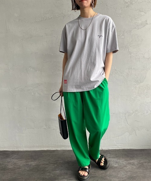 Manhattan Portage（マンハッタンポーテージ）の「[MANHATTAN PORTAGE/マンハッタンポーテージ] 別注 手書き風ロゴバックプリントTシャツ（Tシャツ/カットソー・レディース・ホワイト/ネイビー/グレー・S/M/L/XL）」の19枚目の写真