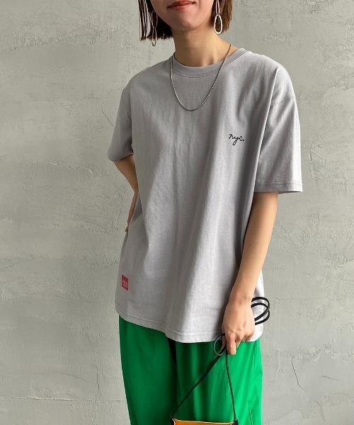 Manhattan Portage（マンハッタンポーテージ）の「[MANHATTAN PORTAGE/マンハッタンポーテージ] 別注 手書き風ロゴバックプリントTシャツ（Tシャツ/カットソー・レディース・ホワイト/ネイビー/グレー・S/M/L/XL）」の18枚目の写真