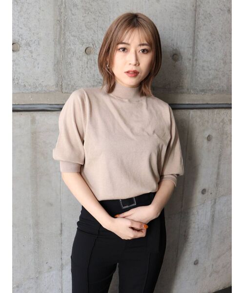 MURUA（ムルーア）の「ハーフスリーブパフニット（ニット/セーター・レディース・ブラック/ベージュ/ライトグリーン/アイボリー・FREE）」の3枚目の写真