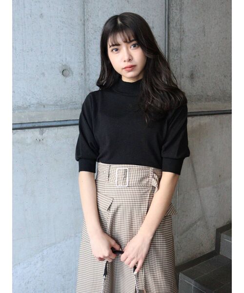 MURUA（ムルーア）の「ハーフスリーブパフニット（ニット/セーター・レディース・ブラック/ベージュ/ライトグリーン/アイボリー・FREE）」の11枚目の写真