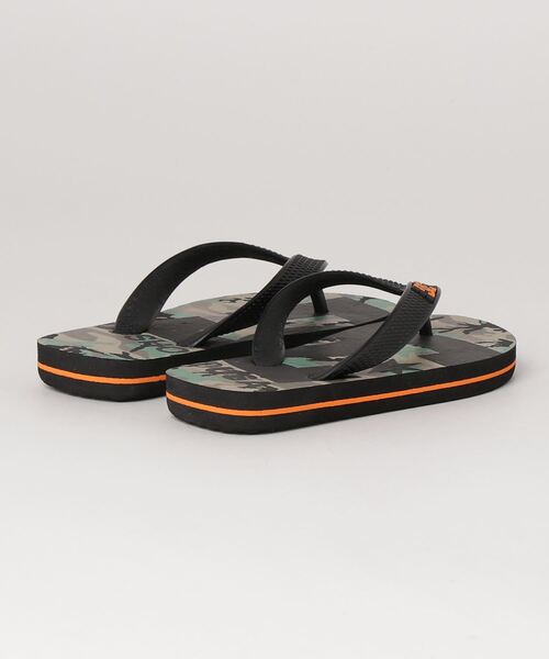 DC（ディーシー）の「DC/ディーシー KS SPRAY GRAFFIK/キッズ スプレーグラフィック ビーチサンダル DK221015（サンダル・キッズ・ブラウン系その他/マルチ/ブラック/ブラック×ピンク・17.0cm/19.0cm/18.0cm/20.0cm/24.0cm/21.0cm/23.0cm/22.0cm）」の5枚目の写真
