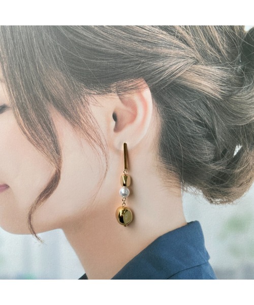 tone（トーン）の「【-lensa-】パール×ゴールドの大人ピアス(MA)（ピアス（両耳用）・レディース・ゴールド・FREE）」の8枚目の写真