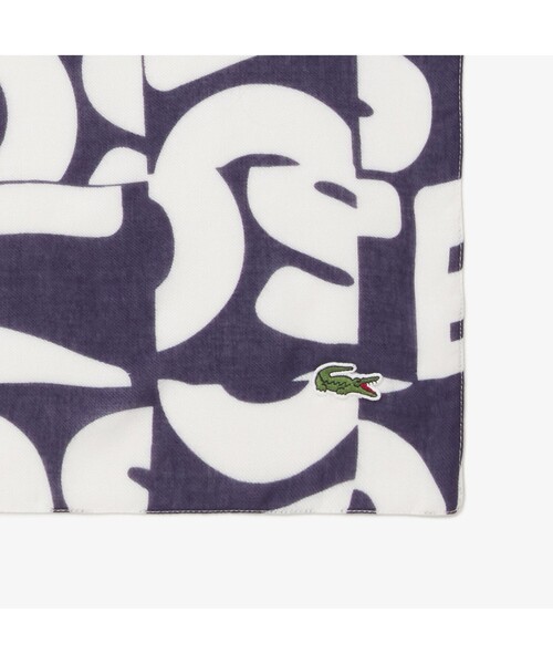 LACOSTE（ラコステ）の「ブランドネームロゴブロックプリントスカーフ（バンダナ/スカーフ・メンズ・ネイビー/ブルー・FREE）」の4枚目の写真