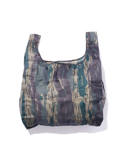 Carhartt(カーハート)の「Carhartt WIP/カーハートダブリューアイピー Keychain Shopping Bag ショッピングバッグ(エコバッグ/サブバッグ・メンズ・カモフラージュ・ONE SIZE)」の2枚目の写真