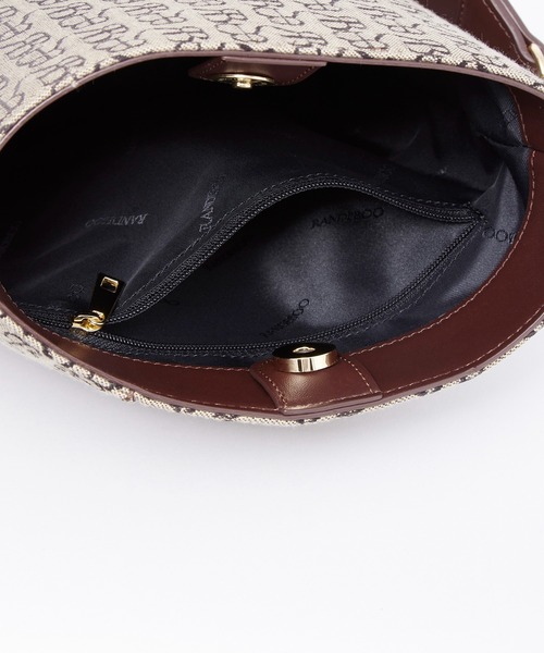 RANDEBOO（ランデブー）の「Renewal Monogram petit bucket bag（ショルダーバッグ・レディース・ダークブラウン・FREE）」の9枚目の写真