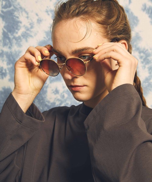 MAISON SPECIAL（メゾンスペシャル）の「《ユニセックスアイテム》ラウンドメタルフレームカラーサングラス【MAISON SPECIAL/メゾンスペシャル】（サングラス・メンズ・グレー/ブラック/ブルー/ピンク/ブラウン・FREE）」の13枚目の写真