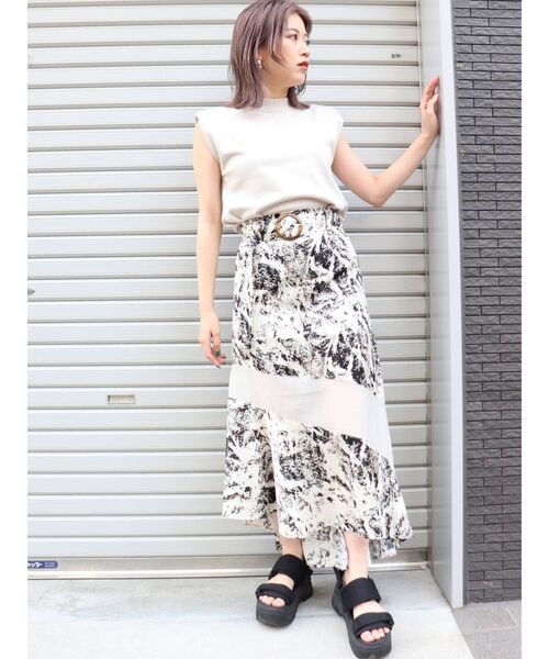 MURUA（ムルーア）の「ウェーブシアーマキシスカート（スカート・レディース・ブラック/その他1・FREE）」の14枚目の写真