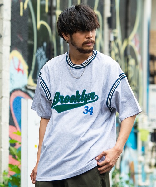 SILVER BULLET(シルバーバレット)の「『SILVER BULLET SELECT AP/シルバーバレットセレクト』ラインリブ半袖ビッグカレッジTシャツ(Tシャツ/カットソー・メンズ・アッシュグレー/グリーン/マスタード/スミクロ・M/L)」の1枚目の写真