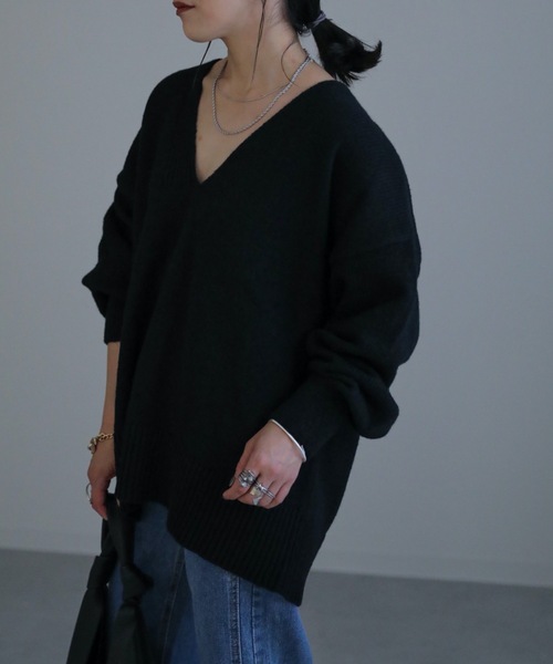 ap retro（アプレトロ）の「AW 深Vネックプルオーバーニット（ニット