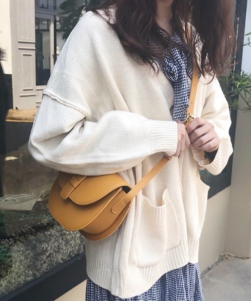 CLEA（クレア）の「アースカラーフラップショルダーバッグ（ショルダーバッグ・レディース・グリーン/アイボリー/キャメル・FREE）」の5枚目の写真