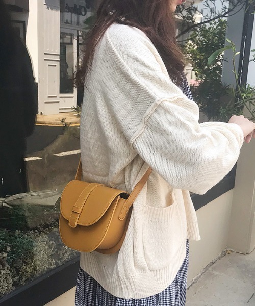 CLEA（クレア）の「アースカラーフラップショルダーバッグ（ショルダーバッグ・レディース・グリーン/アイボリー/キャメル・FREE）」の8枚目の写真