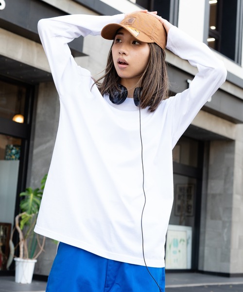 Blue Standard (ブルースタンダード)の「【BLUE STANDARD/ブルースタンダード】ZEROSTAIN ゼロステイン 汗染みの目立ちにくいTシャツ クルーネックロンT UVカット 撥水性 汗シミ防止加工(Tシャツ/カットソー・メンズ・ホワイト/ブラック/ネイビー/オリーブ/杢グレー・MEDIUM/LARGE/X-LARGE)」の2枚目の写真