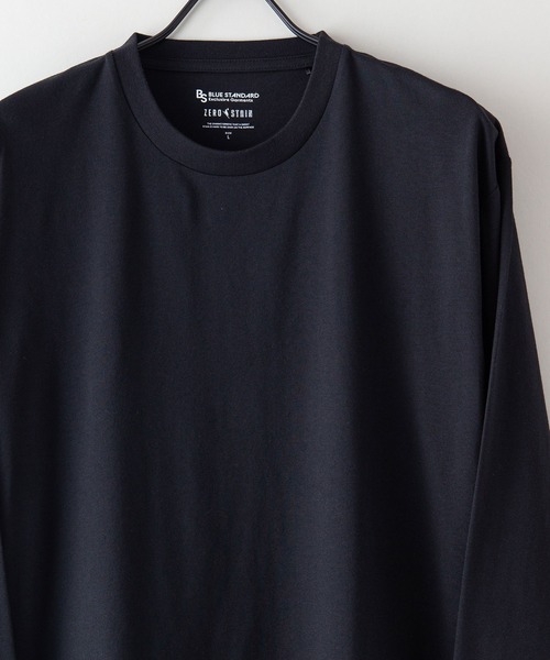 Blue Standard (ブルースタンダード)の「【BLUE STANDARD/ブルースタンダード】ZEROSTAIN ゼロステイン 汗染みの目立ちにくいTシャツ クルーネックロンT UVカット 撥水性 汗シミ防止加工(Tシャツ/カットソー・メンズ・ホワイト/ブラック/ネイビー/オリーブ/杢グレー・MEDIUM/LARGE/X-LARGE)」の13枚目の写真