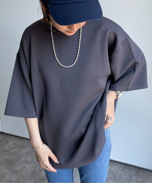 CPCM(シーピーシーエム)の「ダンボールBIGT(Tシャツ/カットソー・メンズ・チャコールグレー/グレー/オフホワイト/グレイッシュベージュ・MEDIUM/LARGE)」の1枚目の写真