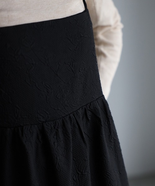 r.（アールドット）の「ふくれジャガード キャミワンピース（ワンピース・レディース・ブラック/ブルー/モカ/ライトベージュ・FREE）」の19枚目の写真