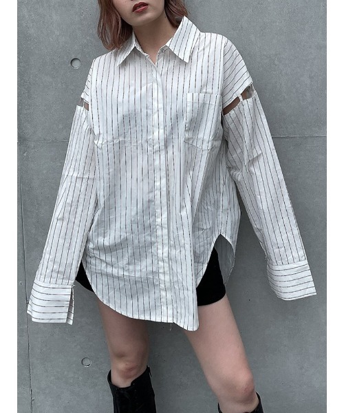 ENVYM（アンビー）の「アームスリットＳＨ（シャツ/ブラウス・レディース・ホワイト/ブラック/ストライプ・FREE）」の3枚目の写真