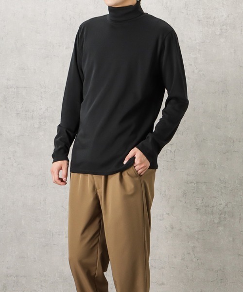 NAVY（ネイビー）の「NAVY スムースタートルネック ロングスリーブTシャツ（Tシャツ/カットソー・メンズ・グレイッシュベージュ/ブルー/チャコール/ホワイト/ブラック・XL/L/S/M）」の14枚目の写真