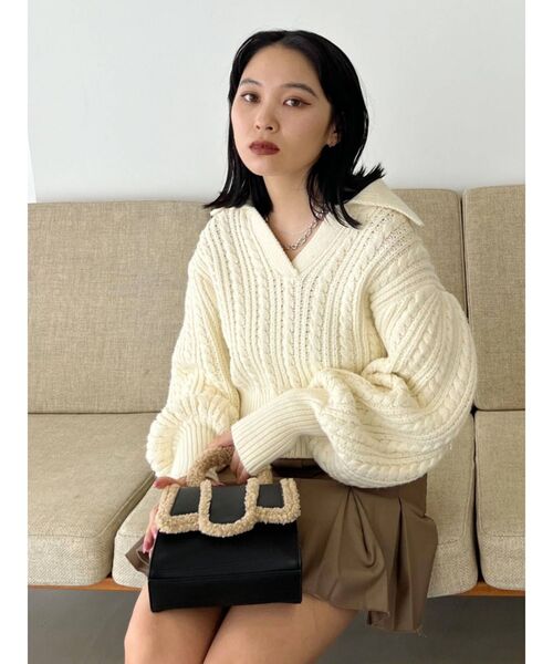 EMODA（エモダ）の「フェイクムートンフラップバッグ（ハンドバッグ・レディース・ブラック/ベージュ・FREE）」の10枚目の写真